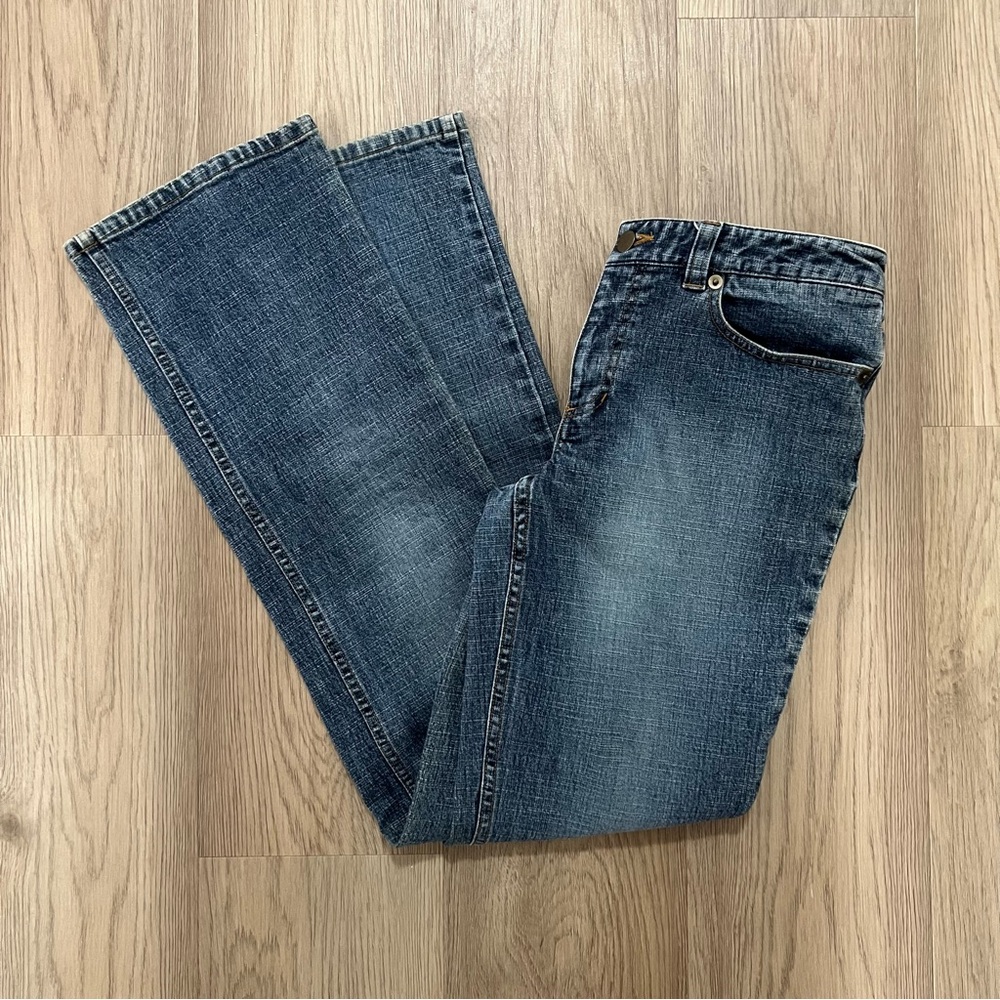 Vintage Women’s Lord & Taylor Dark Blue Flare Denim Jeans - Size 2